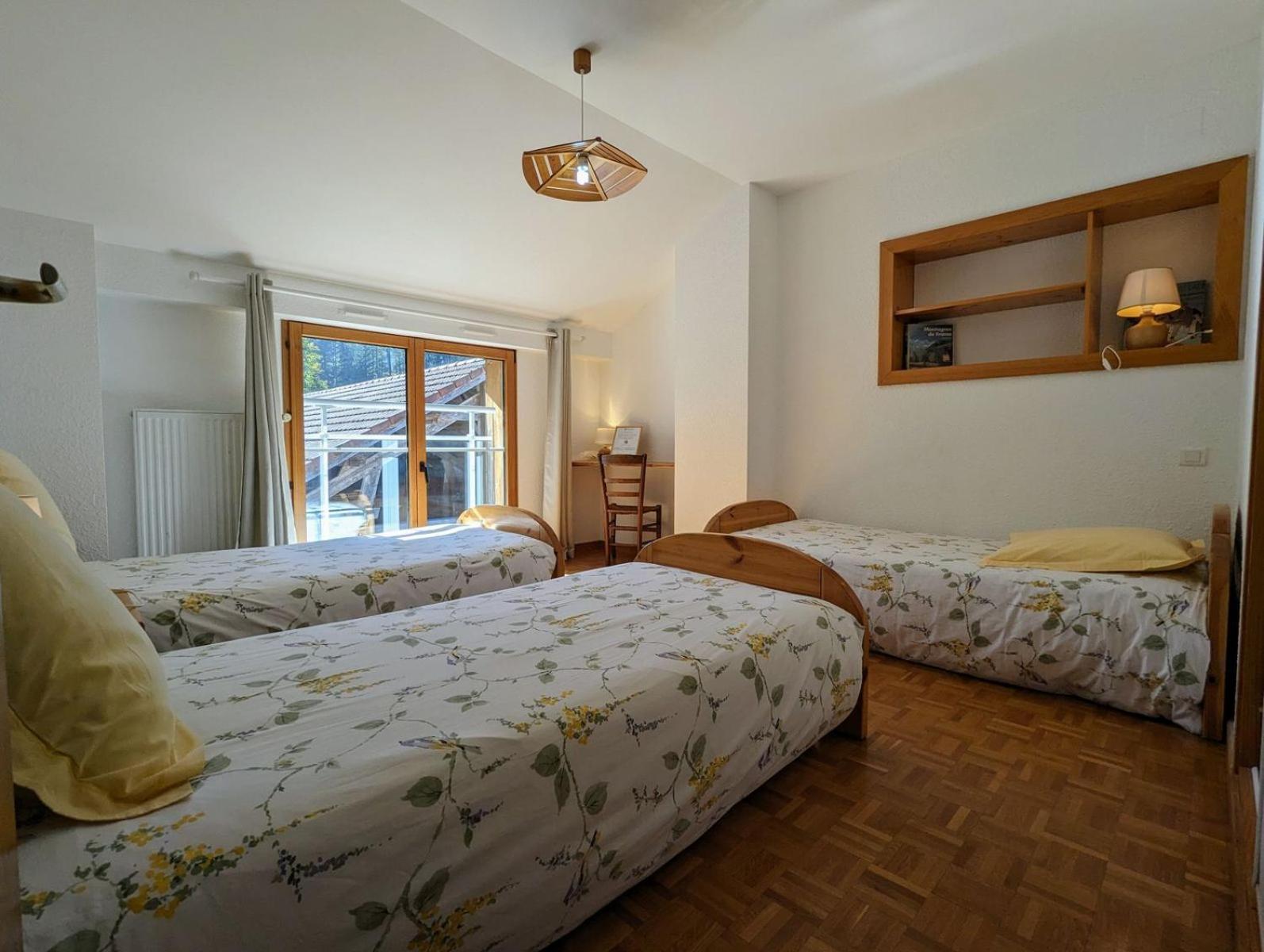 Chambre D'Hotes Kieffer Le Grand Bienfaisy เรเมียร์มอง ภายนอก รูปภาพ